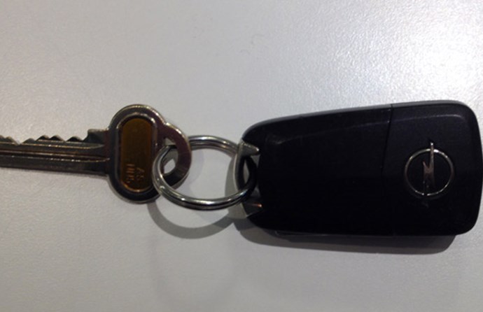 Bíllykill og húslykill