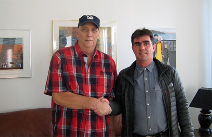 Ragnari Erni Péturssyni veitt Gull-heiðursmerki Keflavíkur