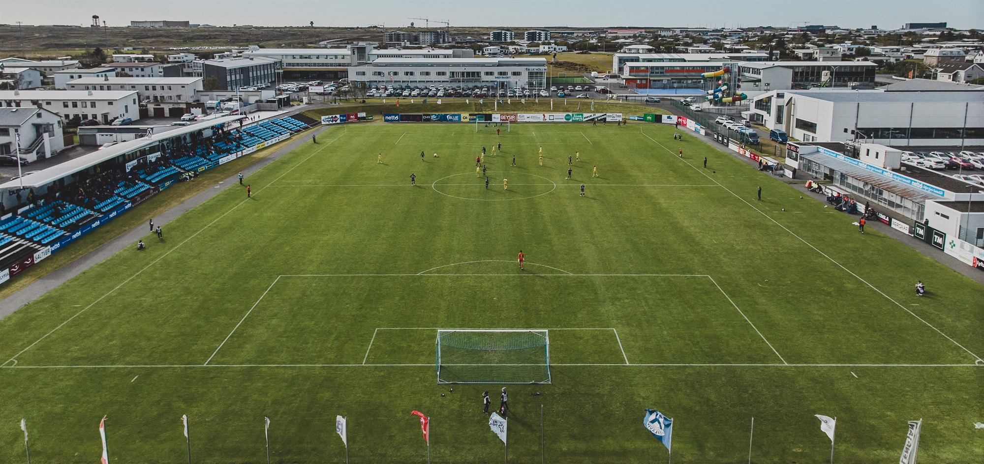 Besta deildin handan við hornið